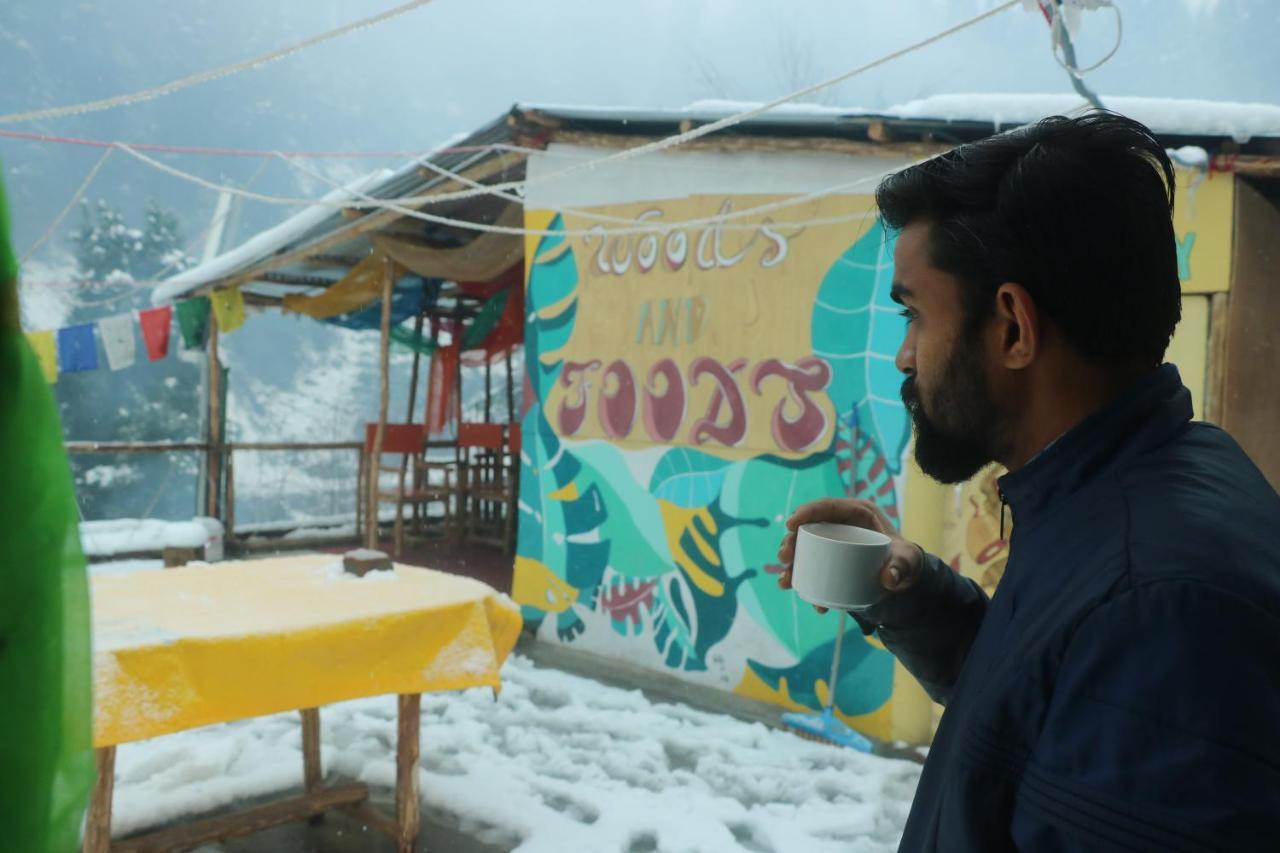 Albergue Backpackers Headquarter Manali Exterior foto