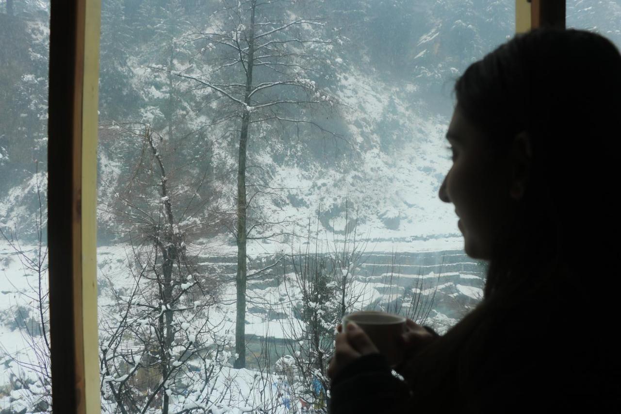Albergue Backpackers Headquarter Manali Exterior foto